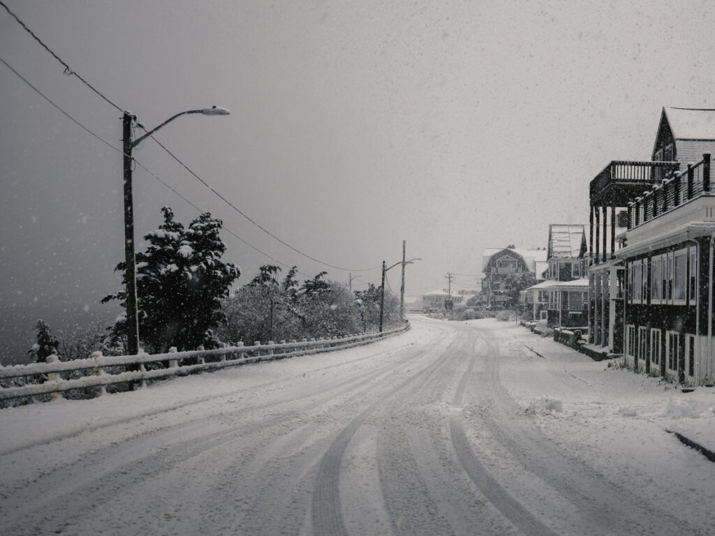 EJOneilInsurance_DrivingSafelyDuringtheHolidays