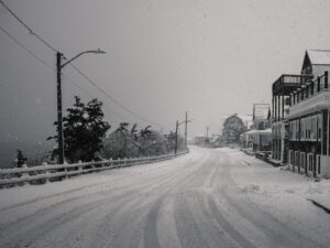 EJOneilInsurance_DrivingSafelyDuringtheHolidays